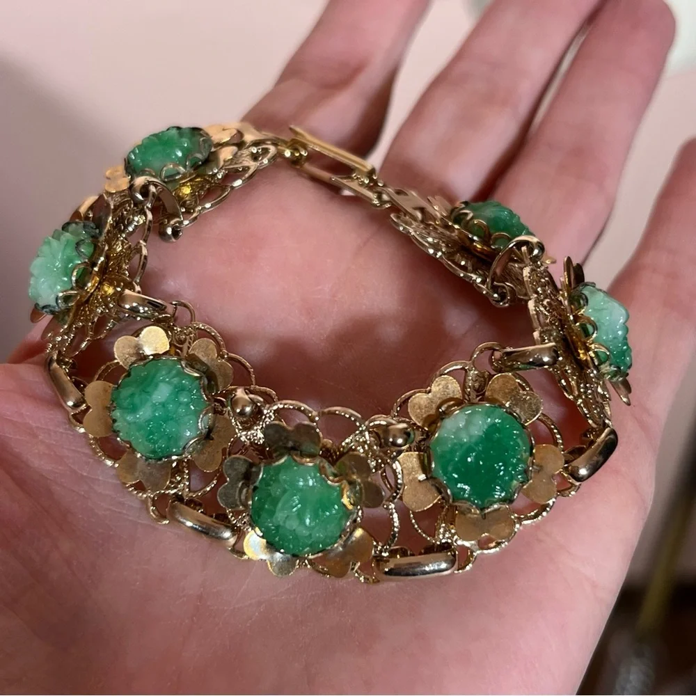 Vintage antique 1940's Art deco Green Peeking Glass Gold wide Bracelet